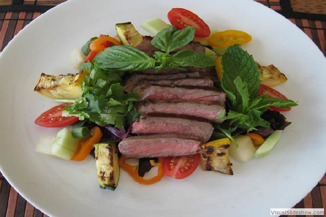 Grill Steak Veggies